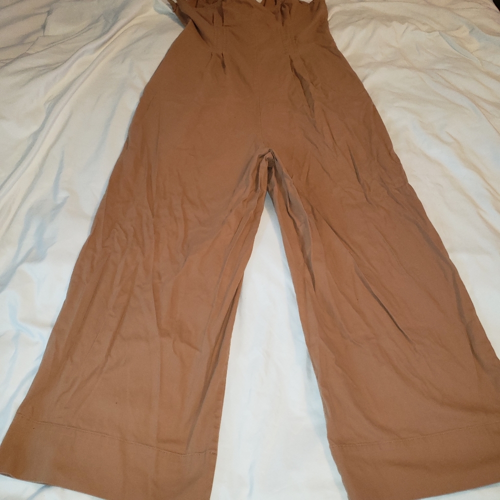 Universal Thread Camel Color Jumper Size 6 - image 4